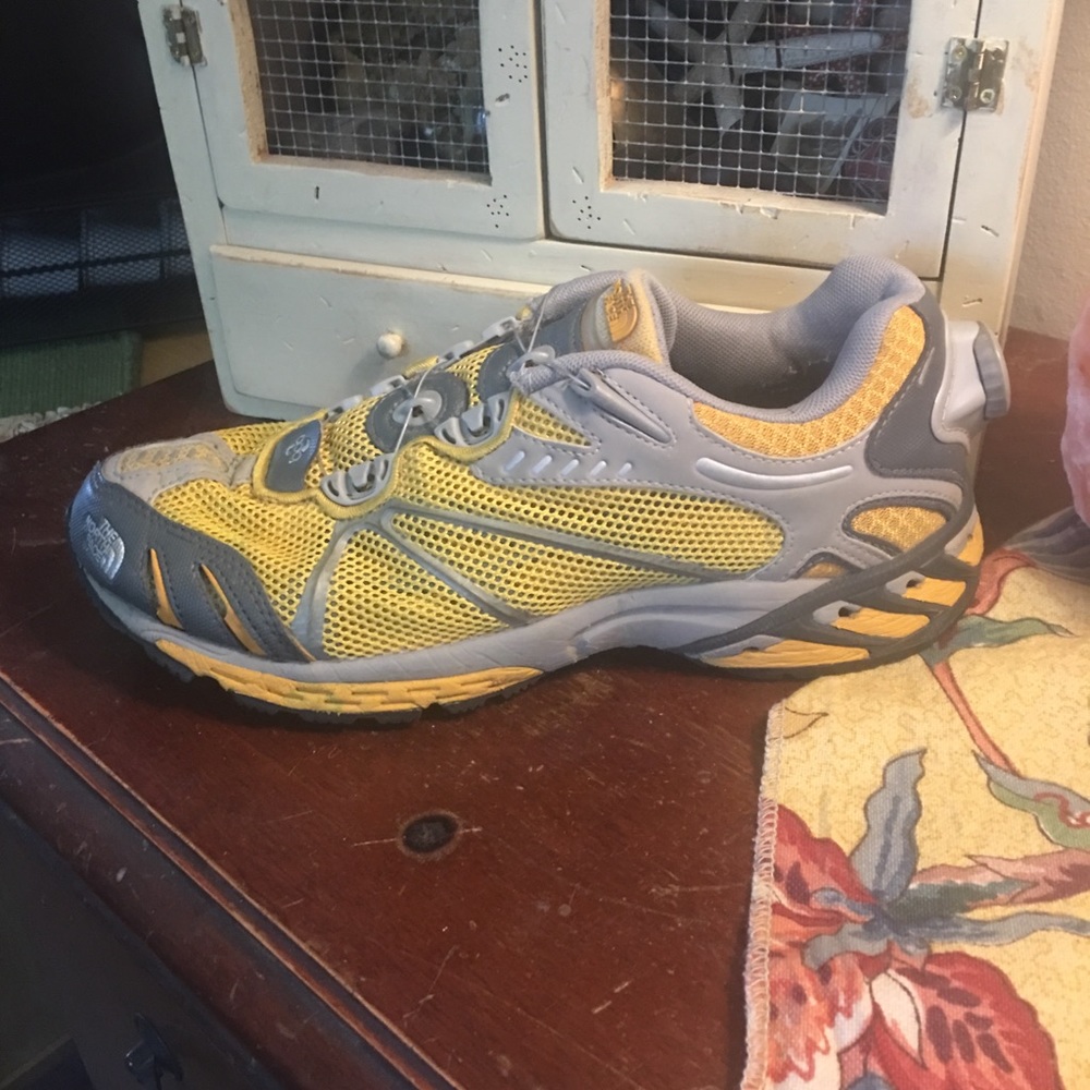 These are tennis, hiking shoes.  North Face Sz 9